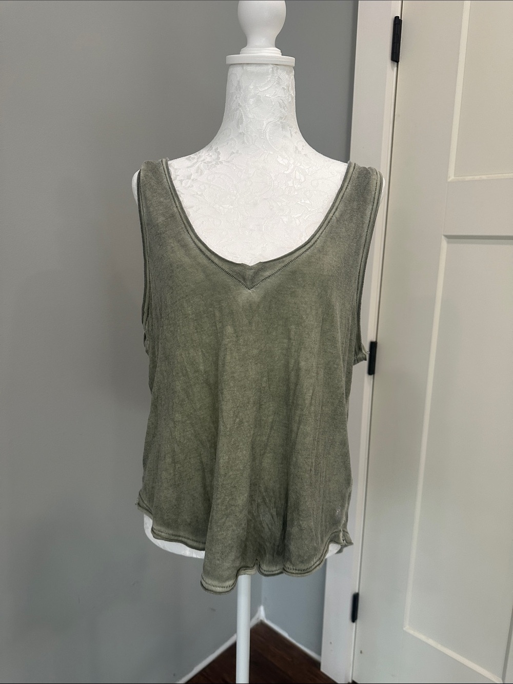 Washed Olive V-Neck Sleeveless Tank Top